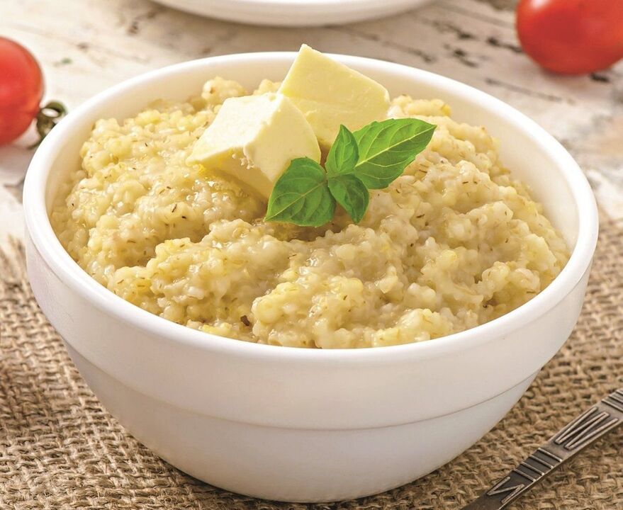 Porridge zum Frühstück fir Gewiichtsverloscht