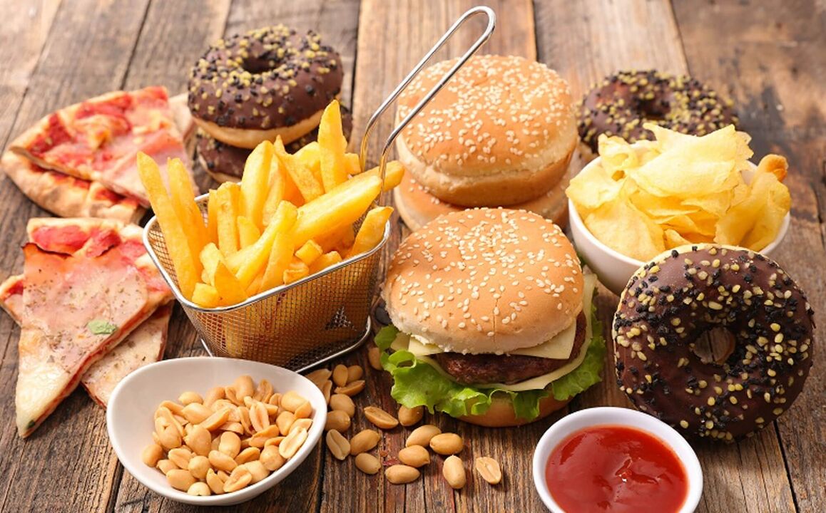 Op der japanescher Ernährung sinn Séissegkeeten a Fastfood verbueden.
